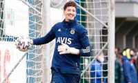 Ajax altay bayindir transferinde israrci iste teklif